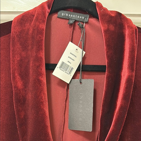NWT Gibson Look Velvet Burgundy Women's Blazer, Size S - Picture 2 of 3